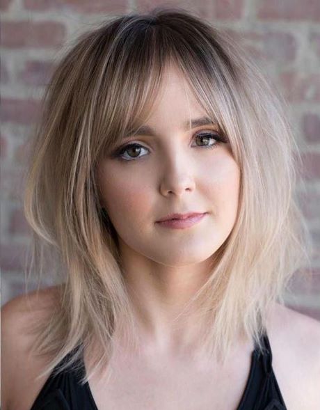 hairstyles-with-side-bangs-2020-92_2 Hairstyles with side bangs 2020