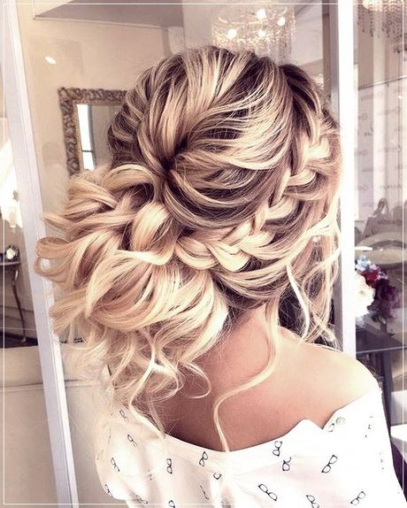 new-prom-hairstyles-2020-67_20 New prom hairstyles 2020