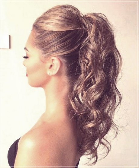 prom-2020-hair-trends-84_7 Prom 2020 hair trends