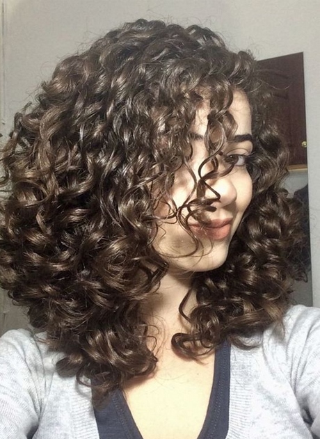 short-hairstyles-for-natural-curly-hair-2020-67_13 Short hairstyles for natural curly hair 2020
