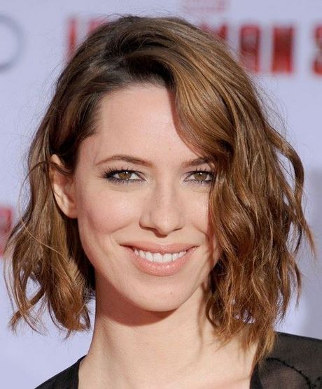 short-naturally-curly-hairstyles-2020-26_13 Short naturally curly hairstyles 2020