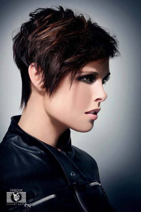 trendy-short-hairstyles-for-2020-31_10 Trendy short hairstyles for 2020