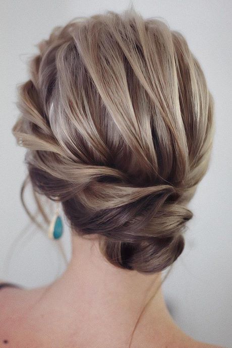 wedding-hair-updos-2020-32_10 ﻿Wedding hair updos 2020