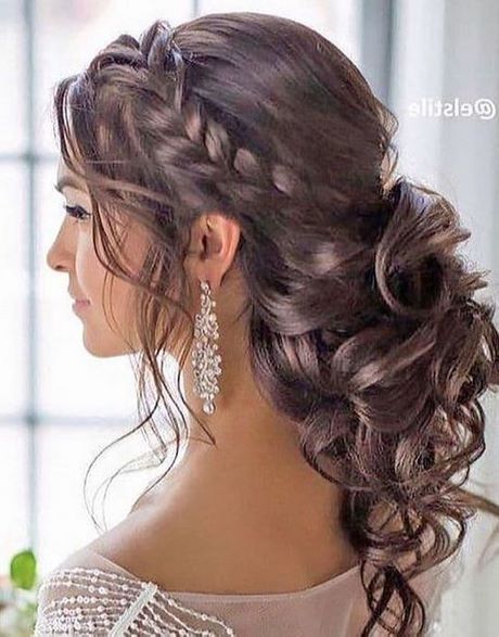 ball-hairstyles-2021-15_9 Ball hairstyles 2021