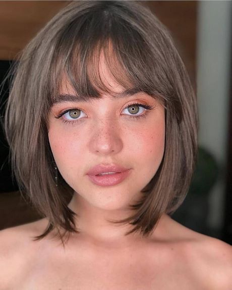 bangs-short-hair-2021-47_9 Bangs short hair 2021