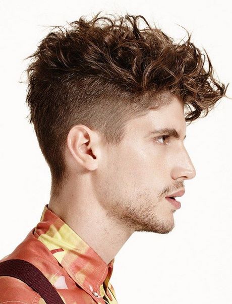 best-haircuts-for-curly-hair-2021-47 Best haircuts for curly hair 2021