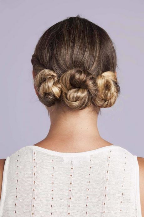 best-updos-2021-75_8 Best updos 2021