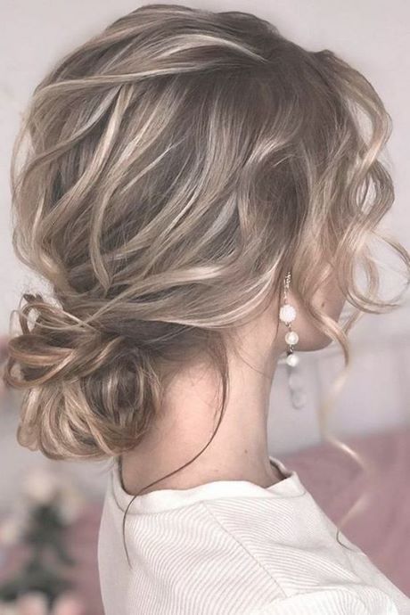 bridal-hairstyles-2021-00_6 Bridal hairstyles 2021