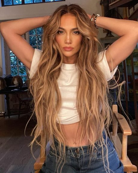 celebrity-hair-2021-trends-91_12 Celebrity hair 2021 trends