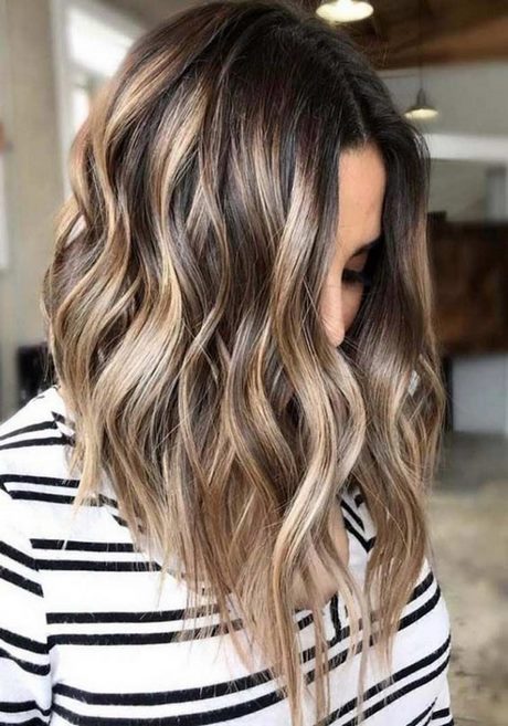 colour-hairstyles-2021-56_9 Colour hairstyles 2021