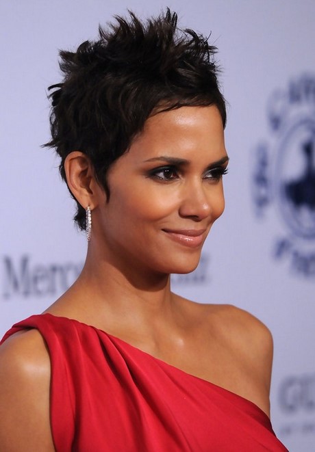 cute-short-black-hairstyles-2021-26_8 Cute short black hairstyles 2021