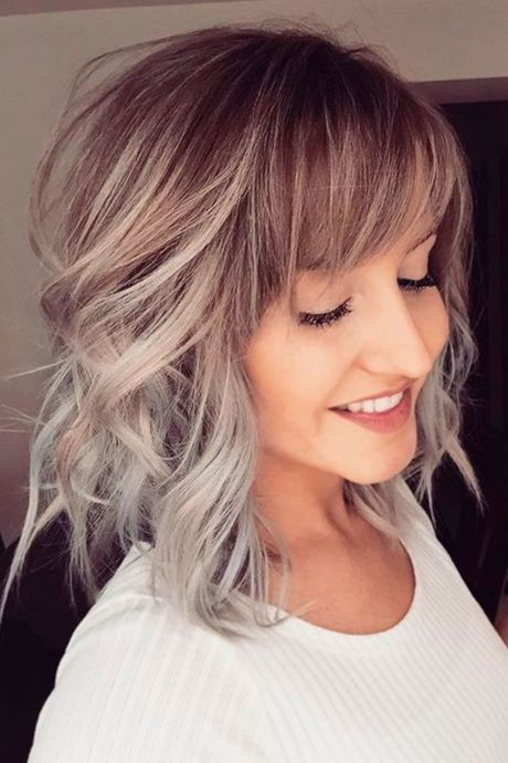 hairstyles-for-long-hair-with-fringe-2021-54_2 Hairstyles for long hair with fringe 2021