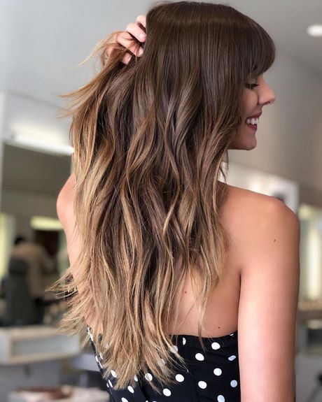 hairstyles-for-mid-length-hair-2021-30_13 Hairstyles for mid length hair 2021