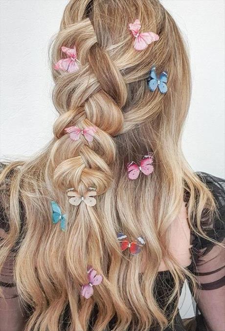 hairstyles-homecoming-2021-32_13 Hairstyles homecoming 2021