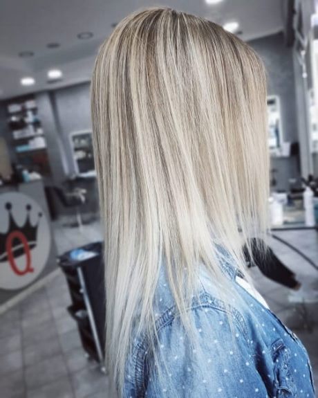 latest-blonde-hairstyles-2021-92_18 Latest blonde hairstyles 2021