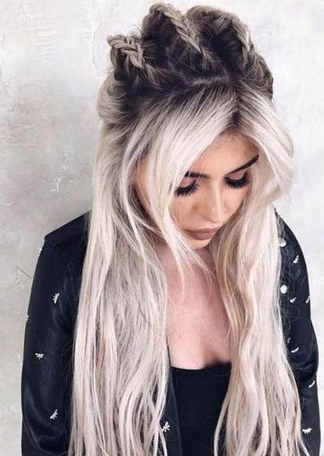 latest-long-hairstyles-2021-54 Latest long hairstyles 2021