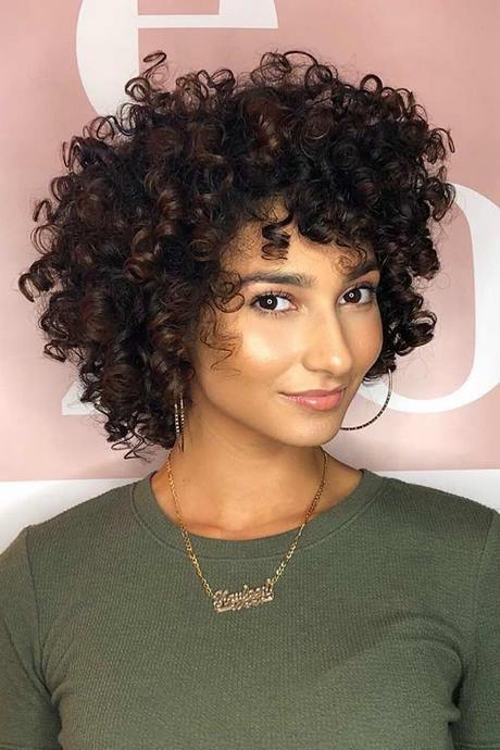 latest-short-curly-hairstyles-2021-15_17 Latest short curly hairstyles 2021