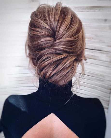 latest-updo-hairstyles-2021-22_14 Latest updo hairstyles 2021