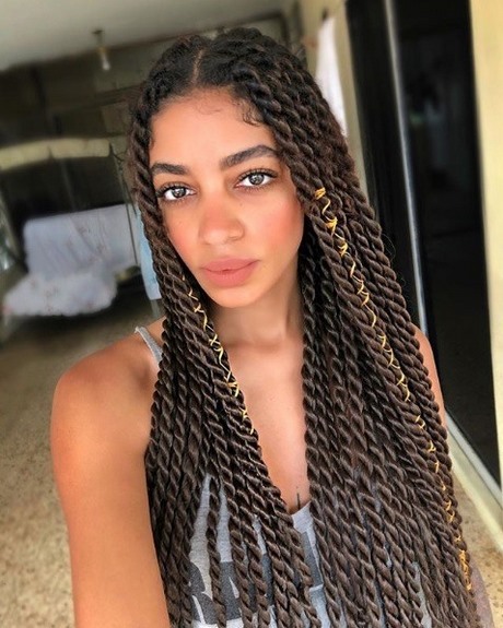 long-braids-styles-2021-82_10 Long braids styles 2021