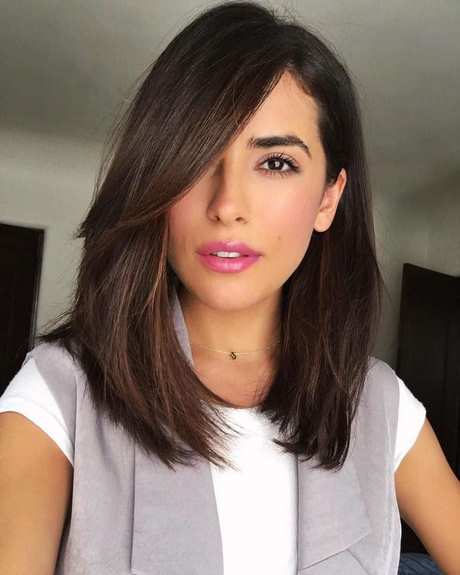 medium-length-haircuts-for-thin-hair-2021-71_3 Medium length haircuts for thin hair 2021