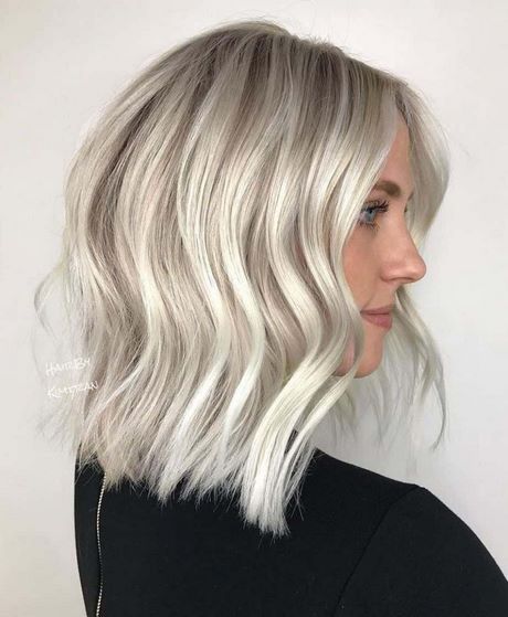 platinum-blonde-hairstyles-2021-17_10 Platinum blonde hairstyles 2021