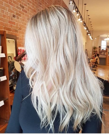 platinum-blonde-hairstyles-2021-17_11 Platinum blonde hairstyles 2021