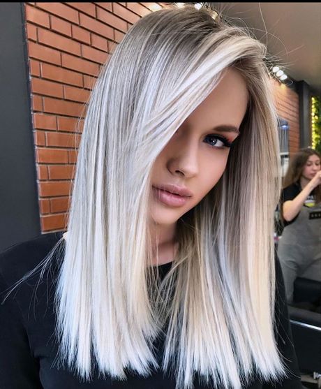 platinum-blonde-hairstyles-2021-17_19 Platinum blonde hairstyles 2021