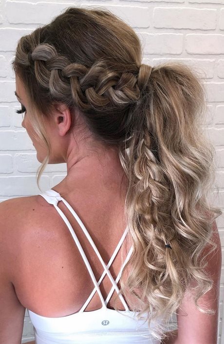 prom-hair-2021-updo-75_20 Prom hair 2021 updo