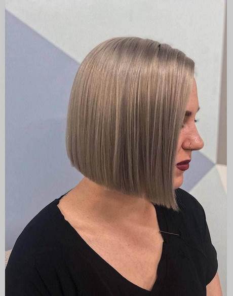 short-hairstyle-pictures-for-2021-98 Short hairstyle pictures for 2021