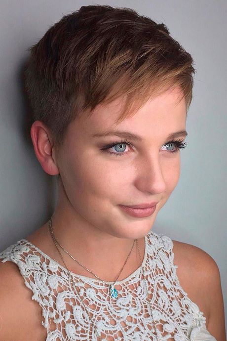 short-hairstyles-for-thin-fine-hair-2021-66_11 Short hairstyles for thin fine hair 2021