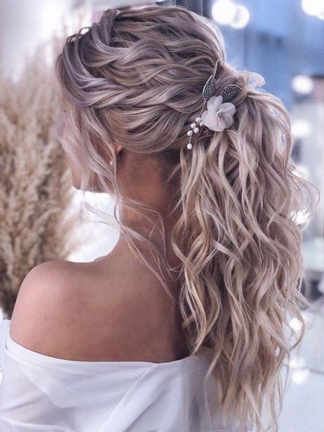 wedding-hairstyles-for-long-hair-2021-78_9 Wedding hairstyles for long hair 2021
