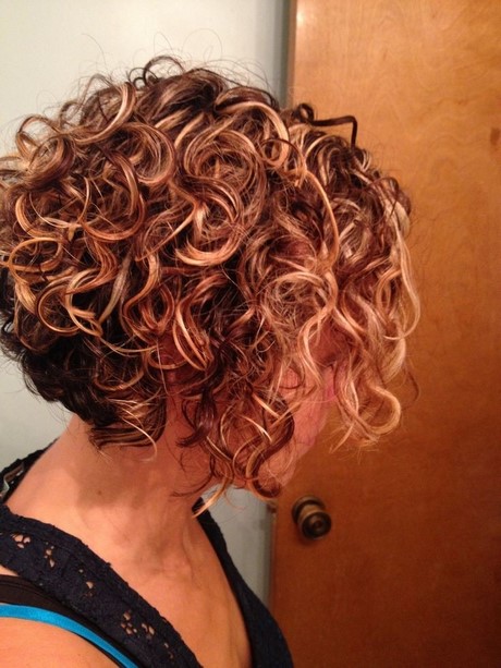 cut-hairstyles-for-curly-hair-97_4 Cut hairstyles for curly hair