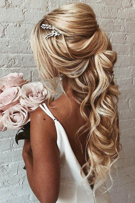 hair-pin-up-ideas-17_18 Hair pin up ideas