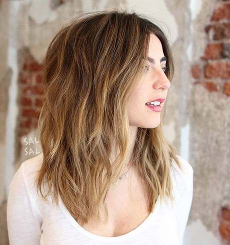 haircut-styles-for-mid-length-hair-20 Haircut styles for mid length hair