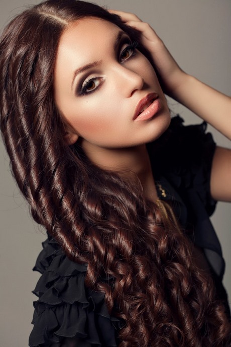 hairstyles-for-curled-hair-54_3 Hairstyles for curled hair