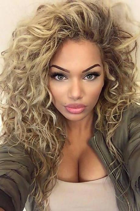 hairstyles-for-long-and-curly-hair-42_5 Hairstyles for long and curly hair