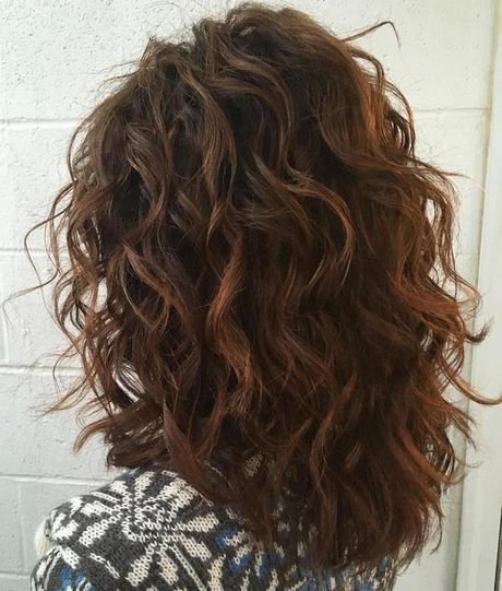 hairstyles-for-slightly-curly-hair-76_2 Hairstyles for slightly curly hair