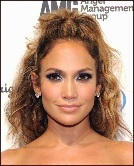 hot-hairstyles-for-curly-hair-87_8 Hot hairstyles for curly hair