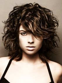medium-to-short-haircuts-for-curly-hair-48_15 Medium to short haircuts for curly hair