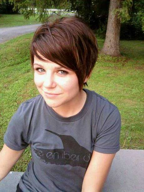 modern-short-hairstyles-for-round-faces-76_14 Modern short hairstyles for round faces