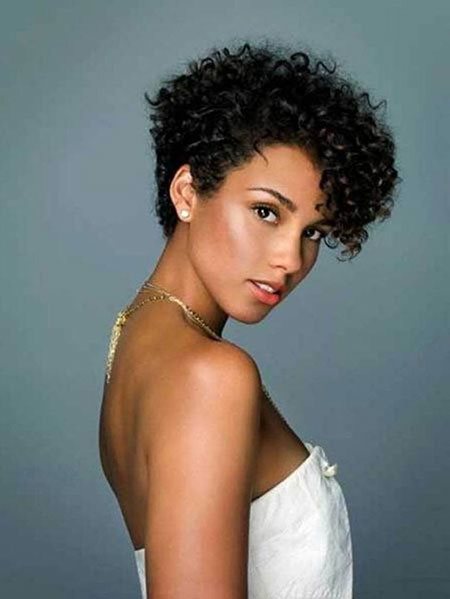 short-curly-hair-black-women-75 Short curly hair black women