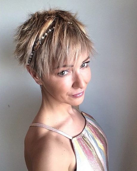short-hair-for-fine-hair-2019-66_18 Short hair for fine hair 2019