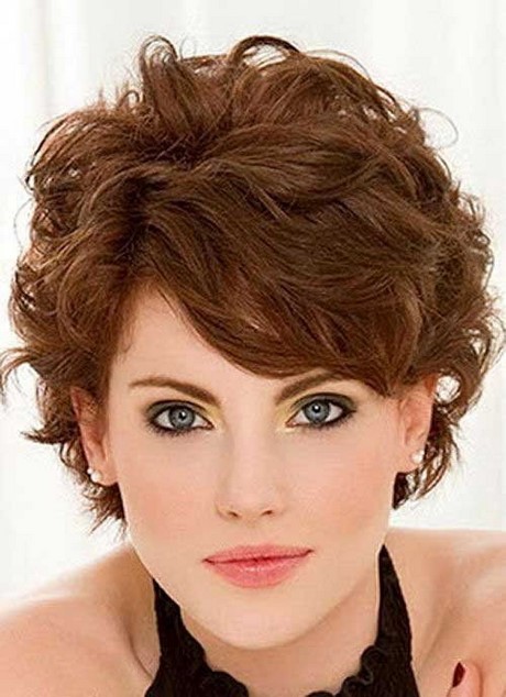 short-haircuts-for-women-with-thick-curly-hair-80_11 Short haircuts for women with thick curly hair