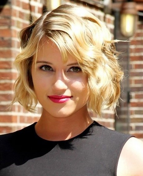 short-hairstyles-for-ladies-with-curly-hair-97_13 Short hairstyles for ladies with curly hair
