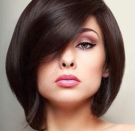 short-hairstyles-for-straight-hair-round-face-70_13 Short hairstyles for straight hair round face