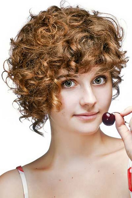 short-layered-haircuts-for-naturally-curly-hair-13_10 Short layered haircuts for naturally curly hair
