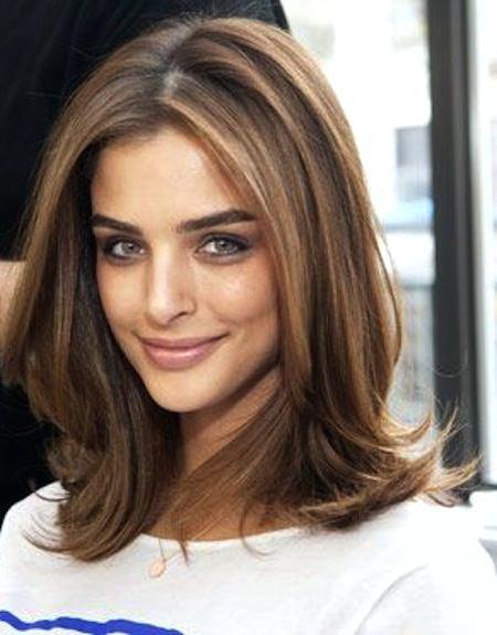 short-to-medium-length-hairstyles-for-round-faces-54_15 Short to medium length hairstyles for round faces