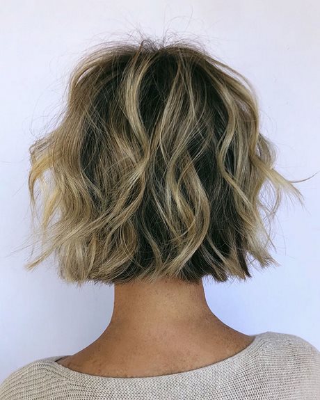 short-wavy-hairstyles-2019-18_6 Short wavy hairstyles 2019