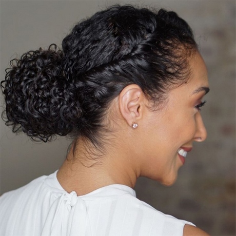 simple-hairstyles-for-naturally-curly-hair-47_8 Simple hairstyles for naturally curly hair