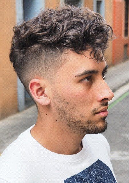 top-haircuts-for-curly-hair-18_12 Top haircuts for curly hair